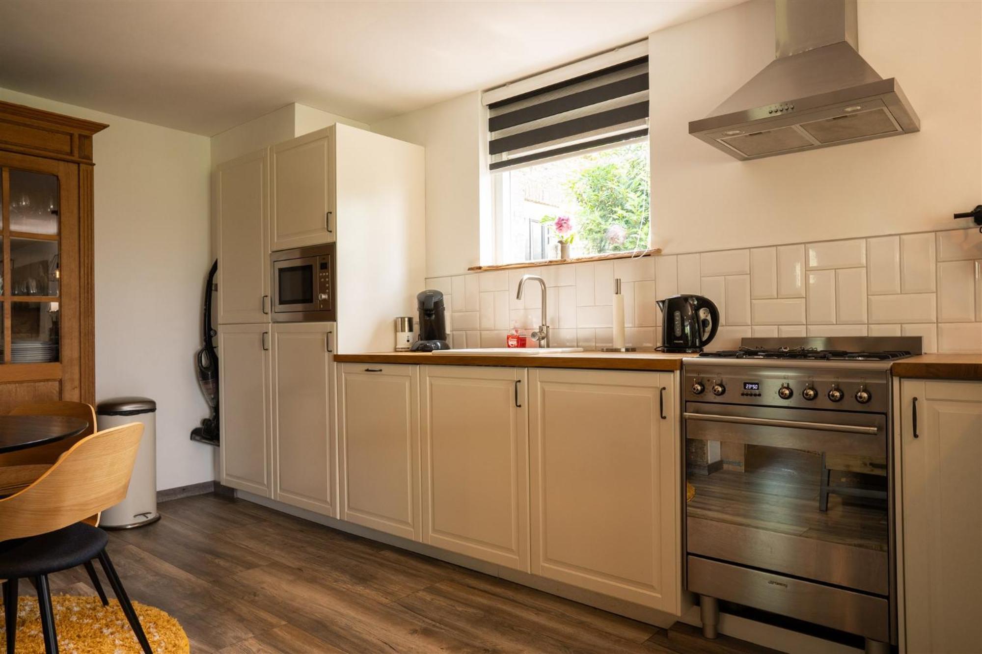 Vakantiewoning Le Garaazje 'S-Gravendeel Zewnętrze zdjęcie
