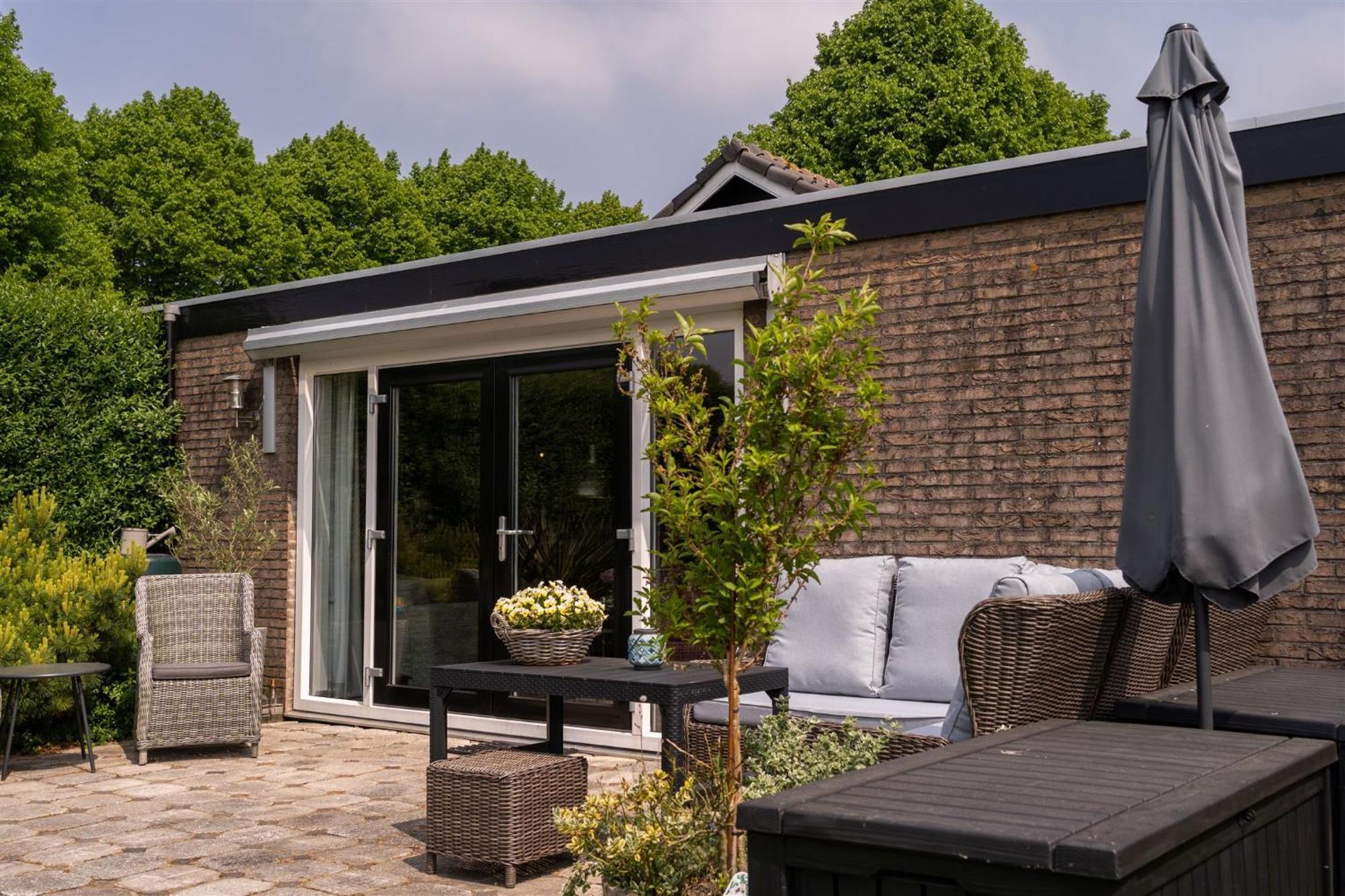 Vakantiewoning Le Garaazje 'S-Gravendeel Zewnętrze zdjęcie